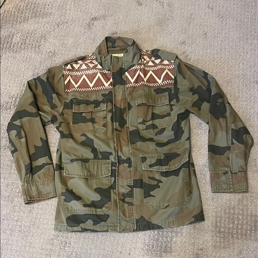 Lucky brand Camouflage Military Jacket with Tribal Accents size large